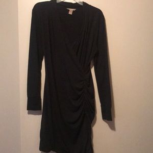 Long sleeved Banana Republic snitty knot dress